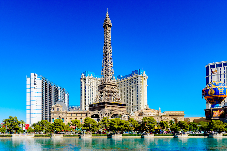 Nature to Nightlife - Utah to Vegas Package